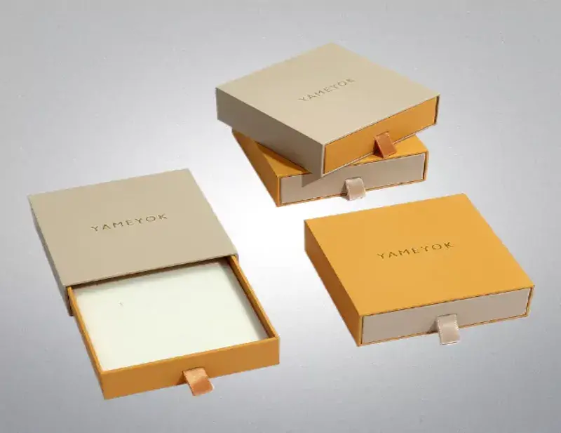 Jewelry Packaging Boxes with a Logo Wholesale
